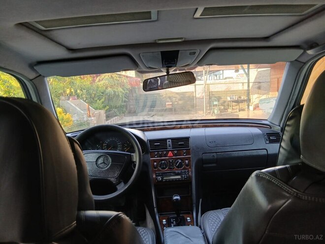 Mercedes C 240 1997, 420,000 km - 2.4 l - Ağcabədi
