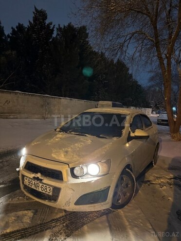 Chevrolet Aveo-4