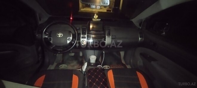 Toyota Prius 2008, 285,251 km - 1.5 l - Biləsuvar