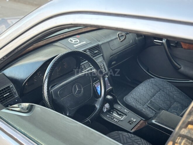 Mercedes C 220 1995, 429,674 km - 2.2 л - Mingəçevir