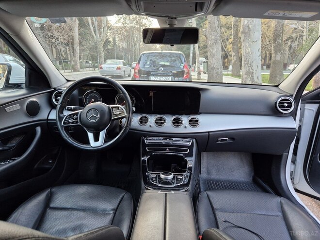 Mercedes E 200 d 2019, 353,800 km - 2.0 л - Bakı
