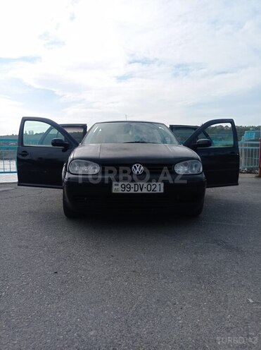 Volkswagen Golf 1999, 490,000 km - 1.4 l - Quba