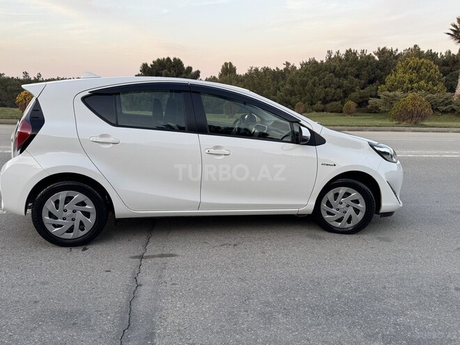 Toyota Aqua 2019, 73,500 km - 1.5 l - Bakı