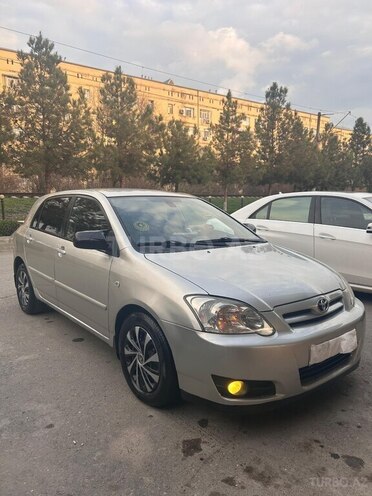 Toyota Corolla 2004, 400,000 km - 1.4 l - Bakı