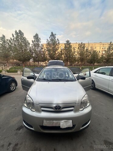Toyota Corolla 2004, 400,000 km - 1.4 l - Bakı