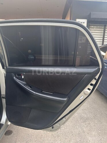 Toyota Corolla 2004, 400,000 km - 1.4 l - Bakı