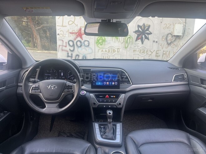Hyundai Avante 2015, 95,000 km - 1.6 l - Bakı