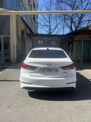 Hyundai Avante 2015, 95,000 km - 1.6 l - Bakı