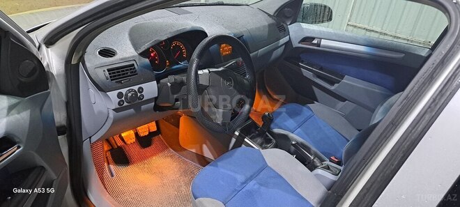 Opel Astra 2005, 260,000 km - 1.3 l - Xaçmaz