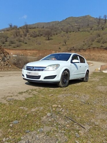 Opel Astra 2008, 218,000 km - 1.4 l - Hacıqabul