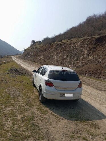 Opel Astra 2008, 218,000 km - 1.4 l - Hacıqabul