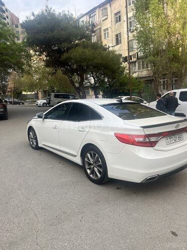 Hyundai Grandeur 2015, 184,000 km - 2.2 l - Bakı