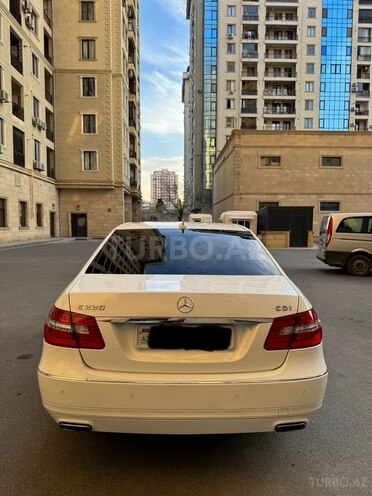 Mercedes E 220 d 2012, 215,000 km - 2.2 l - Bakı