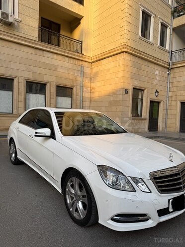 Mercedes E 220 d 2012, 215,000 km - 2.2 l - Bakı
