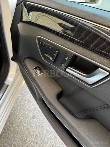Mercedes E 220 d 2012, 215,000 km - 2.2 l - Bakı