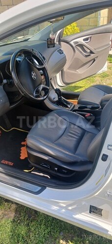 Hyundai Elantra 2015, 50,168 km - 1.8 л - Balakən