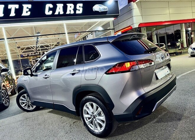 Toyota Corolla Cross 2024, 8,000 km - 2.0 л - Bakı