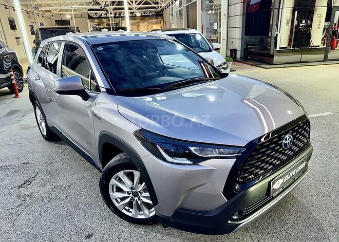 Toyota Corolla Cross 2024, 8,000 km - 2.0 л - Bakı