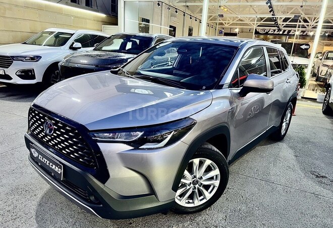Toyota Corolla Cross 2024, 8,000 km - 2.0 л - Bakı
