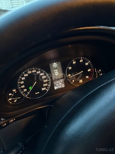 Mercedes C 180 2005, 196,000 km - 1.8 l - Bakı