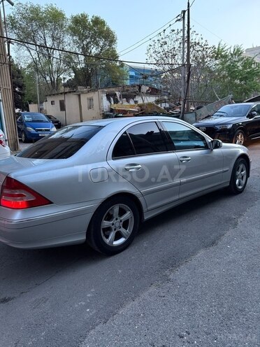 Mercedes C 180 2005, 196,000 km - 1.8 l - Bakı