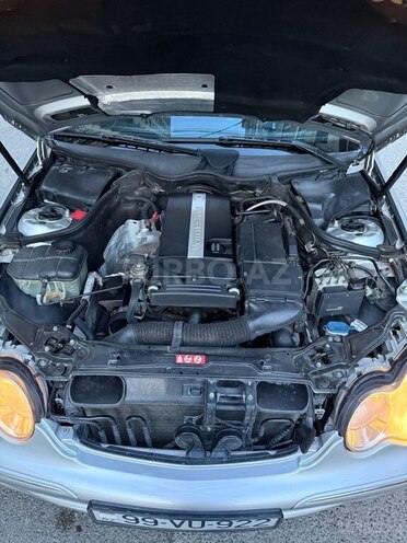 Mercedes C 180 2005, 196,000 km - 1.8 l - Bakı