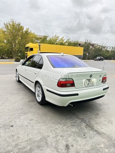 BMW 530 2001, 300,000 km - 3.0 l - Sumqayıt