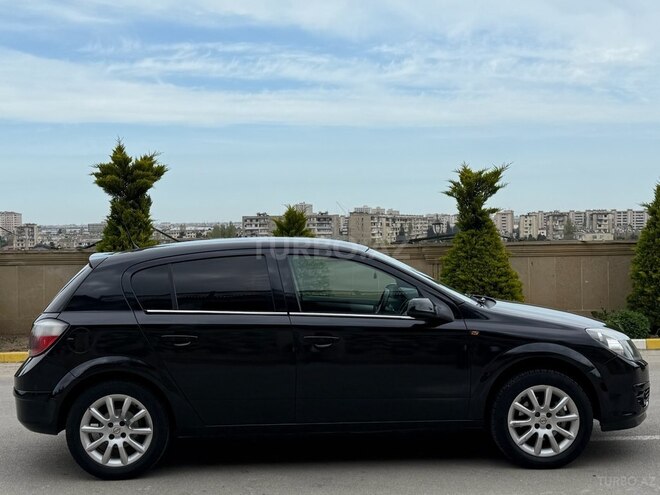 Opel Astra 2005, 250,000 km - 1.4 l - Bakı