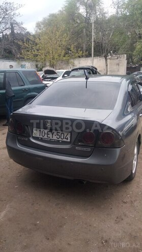 Honda Civic 2009, 500,000 km - 1.3 l - Bakı