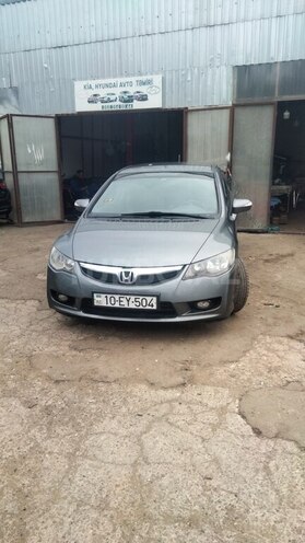 Honda Civic 2009, 500,000 km - 1.3 l - Bakı