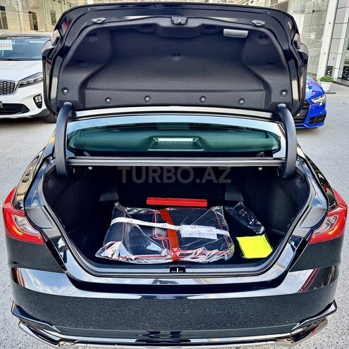 Toyota Camry-21