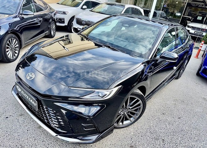 Toyota Camry-4