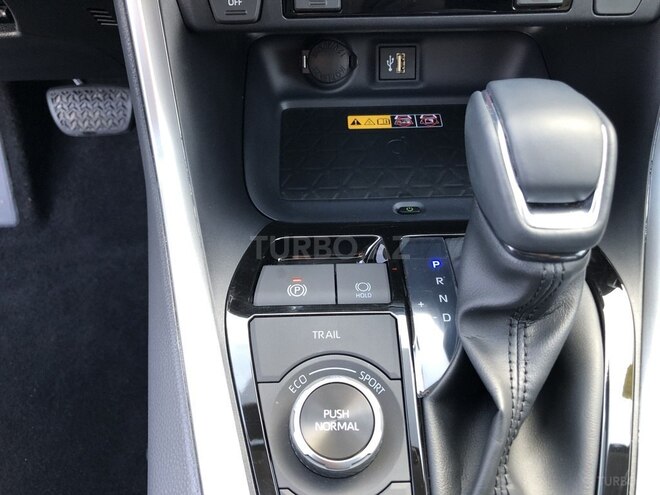 Toyota RAV4 2025, 0 km - 2.5 l - Bakı