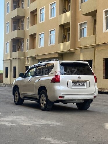 Toyota Land Cruiser Prado 2010, 250,000 km - 2.7 л - Bakı