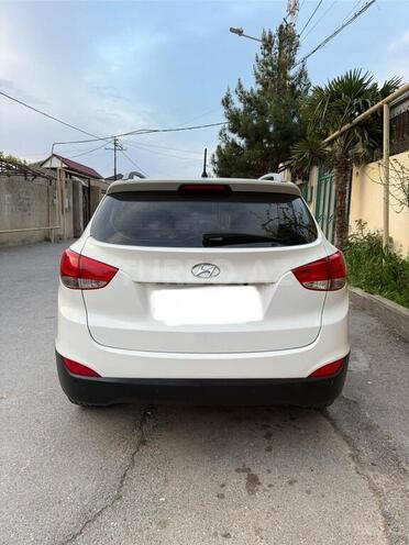 Hyundai Tucson 2013, 298,700 km - 2.0 l - Bakı