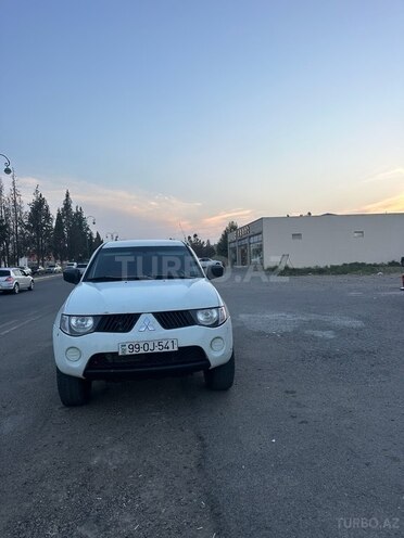 Mitsubishi L200 2008, 590,000 km - 2.5 l - Gəncə