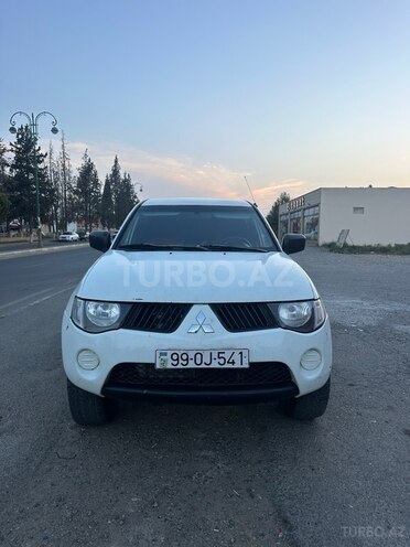Mitsubishi L200 2008, 590,000 km - 2.5 l - Gəncə