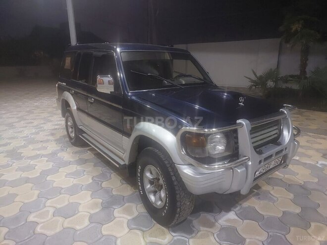 Mitsubishi Pajero 1995, 310,000 km - 2.8 л - Bakı