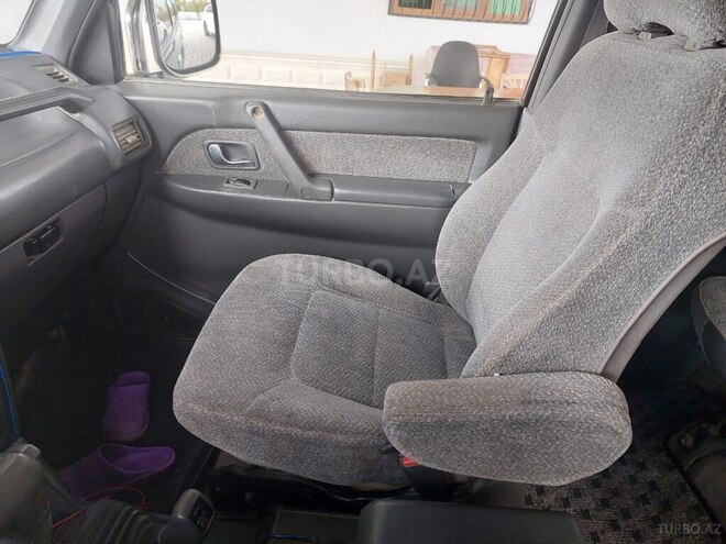 Mitsubishi Pajero 1995, 310,000 km - 2.8 л - Bakı