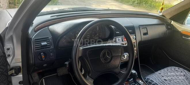 Mercedes C 180 1994, 299,999 km - 1.8 l - Neftçala