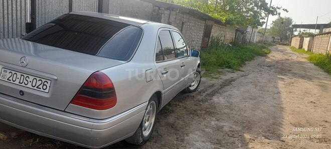 Mercedes C 180 1994, 299,999 km - 1.8 l - Neftçala