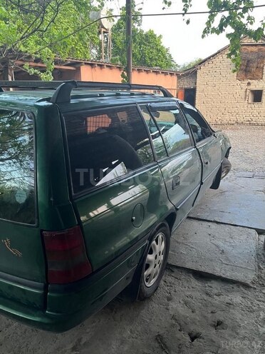 Opel Astra 1997, 506,362 km - 1.6 л - Ucar