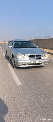 Mercedes E 240 2000, 285,670 km - 2.4 l - Bakı