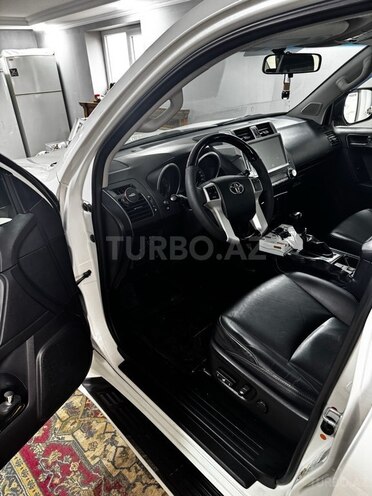 Toyota Land Cruiser Prado 2015, 95,000 km - 2.7 l - Bakı