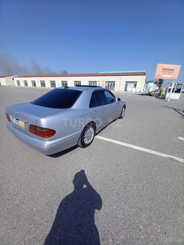 Mercedes E 270 2000, 496,500 km - 2.7 л - Bakı