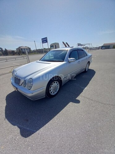Mercedes E 270 2000, 496,500 km - 2.7 л - Bakı