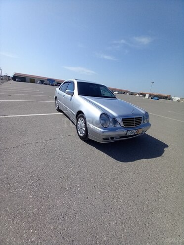 Mercedes E 270 2000, 496,500 km - 2.7 л - Bakı
