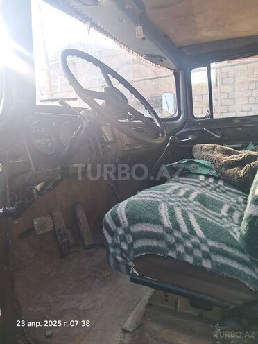 ZIL 130 1992, 15,004 km - 6.0 л - Qusar