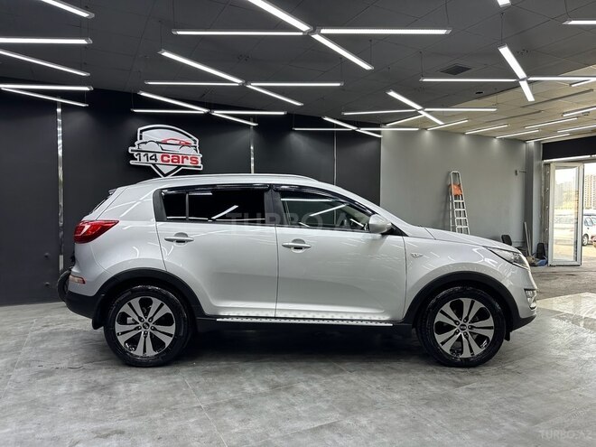 Kia Sportage 2010, 186,300 km - 2.0 l - Bakı