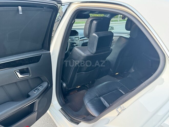 Mercedes E 350 2010, 220,000 km - 3.5 l - Bakı